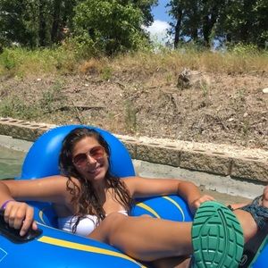 Meet your Posher, Alex